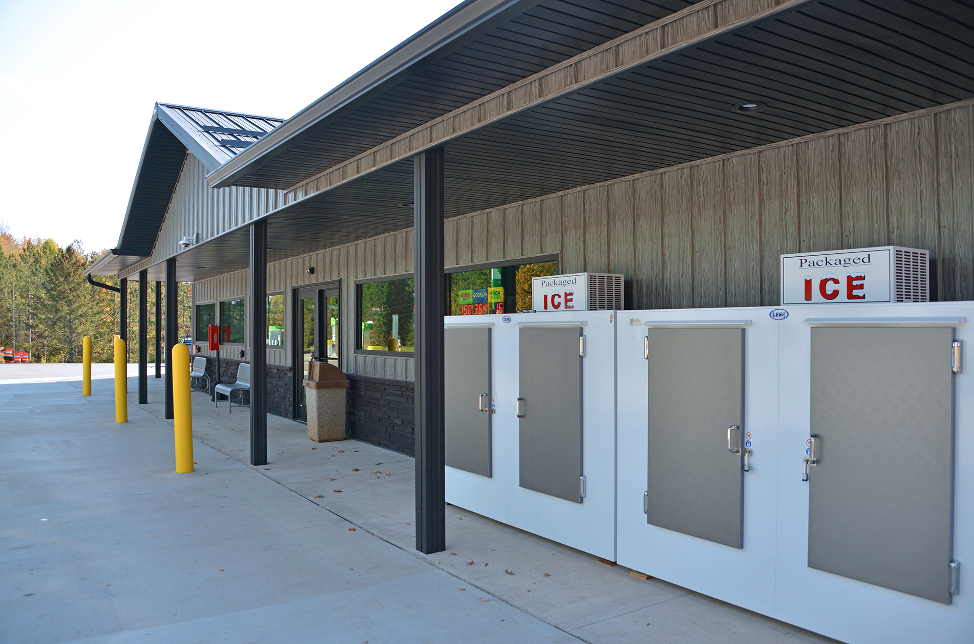 Post frame commercial buildings